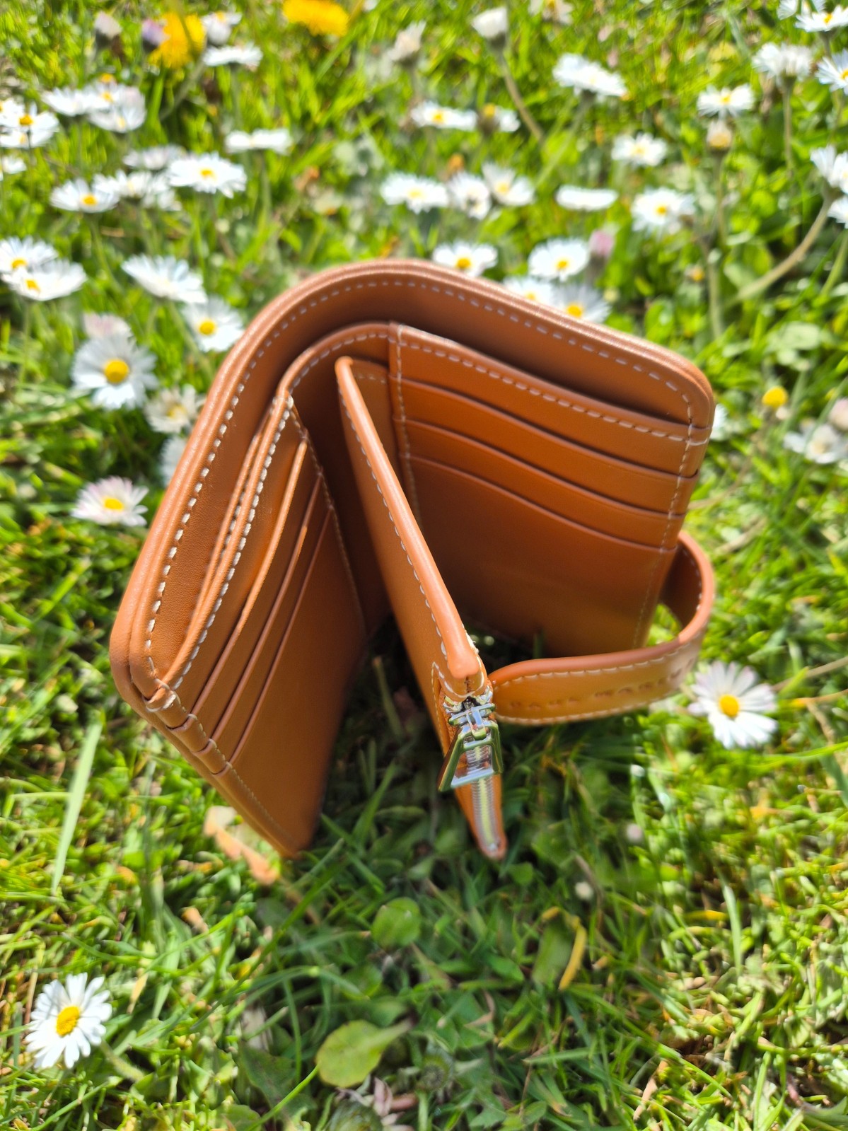 Portefeuille Paul Marius Valentine Escapade beige cognac disponible chez Evasion Dieppe