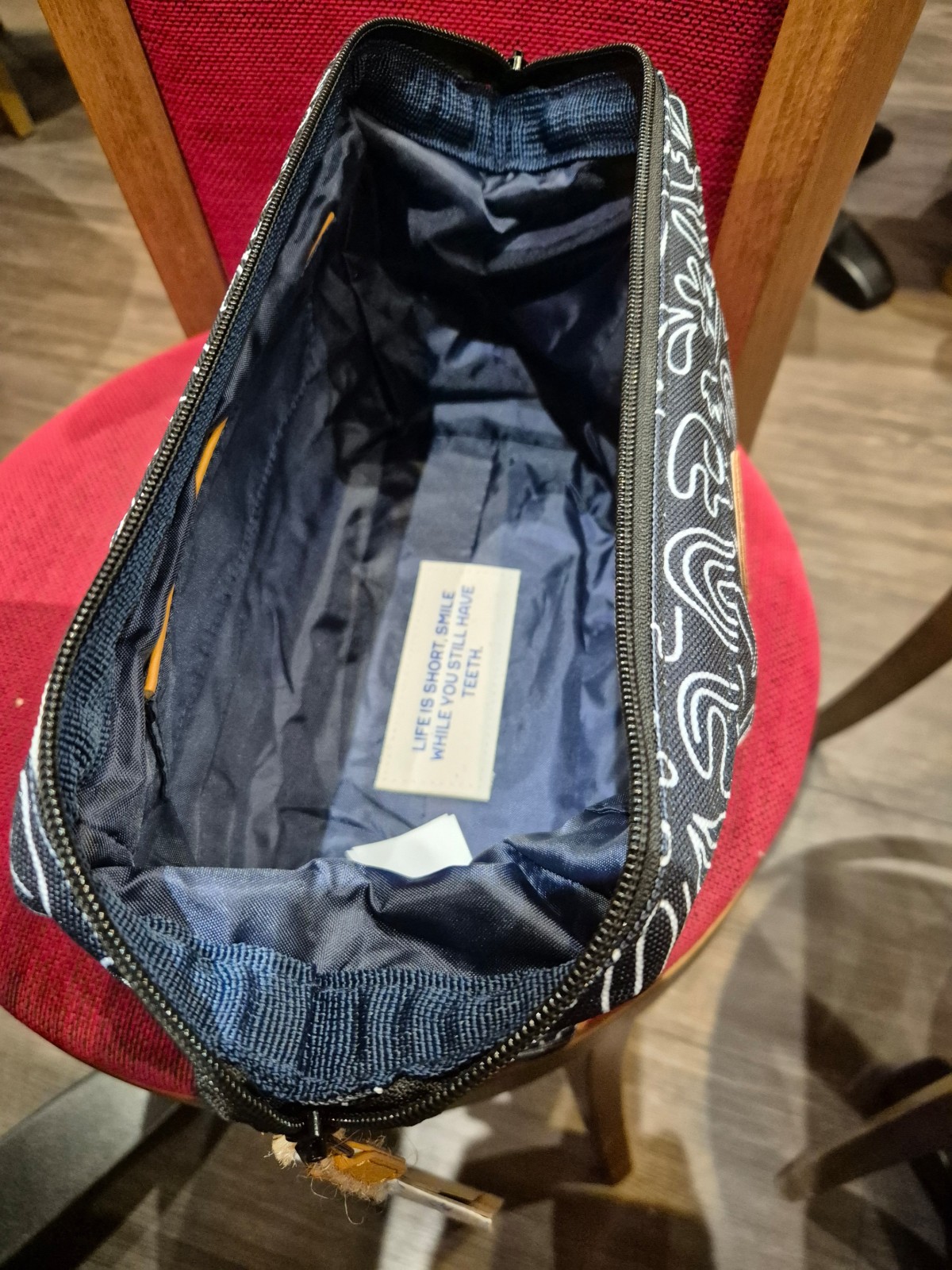 Trousse de toilette Cabaia Avenue Mohamed V disponible chez Evasion Dieppe