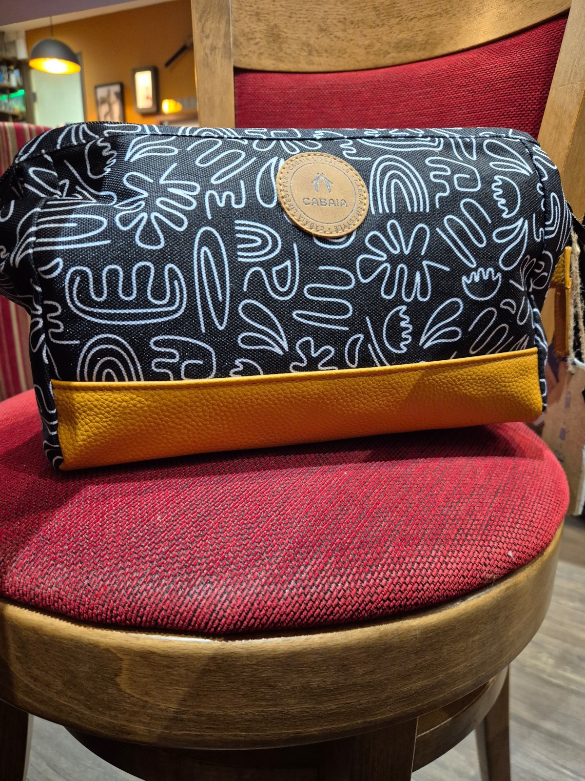 Trousse de toilette Cabaia Avenue Mohamed V disponible chez Evasion Dieppe