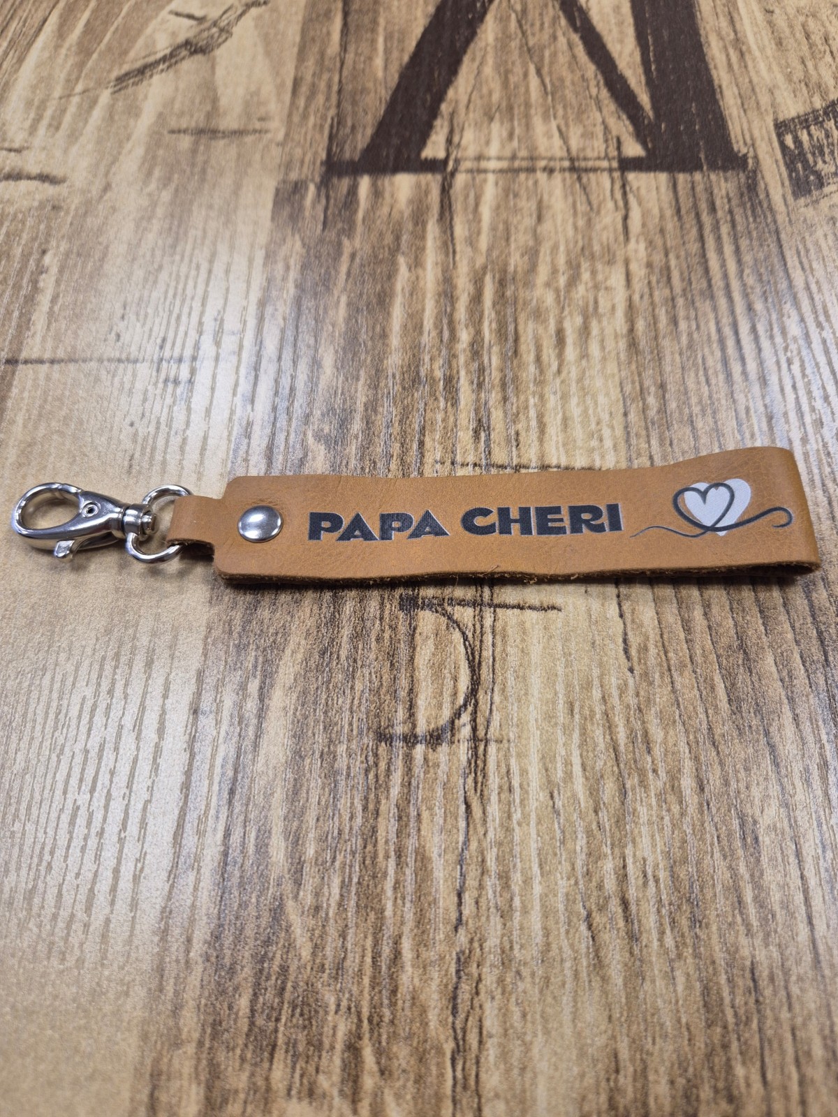 Porte-clés la Cartablière papa chéri indisponible chez Evasion Dieppe