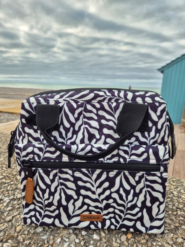 Sac isotherme Lunch bag Luanda de chez Cabaia disponible chez Evasion Dieppe