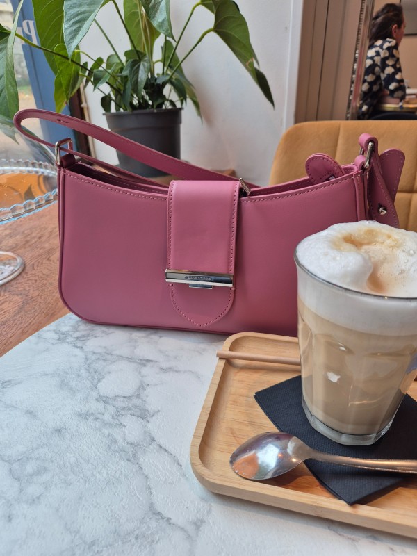 Sac Lancaster collection Ily coloris blush fumé disponible chez Evasion Dieppe