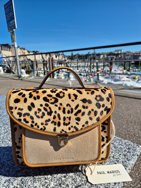 Sac bandoulière Paul Marius Mademoiselle George léopard beige disponible chez Evasion Dieppe