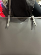 Grand sac Lancaster taupe galet disponible chez Evasion Dieppe