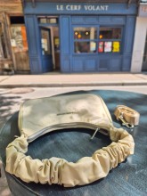 Sac bandoulière Lancaster beige indisponible chez Evasion Dieppe