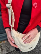 Sac Hindbag Andréa velours crème disponible chez Evasion Dieppe