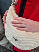 Sac Hindbag Andréa velours crème disponible chez Evasion Dieppe