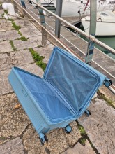 Grande valise rigide Elite disponible chez Evasion Dieppe