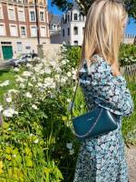 Petit sac à main Lancaster avec chaine en cuir vert foncé disponible sur Dieppe