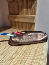 Trousse en cuir Paul Marius le Plumier cuivré indisponible chez Evasion Dieppe