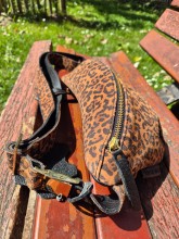 Sac banane Paul Marius léopard noir disponible chez Evasion Dieppe