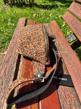 Sac banane Paul Marius léopard noir disponible chez Evasion Dieppe