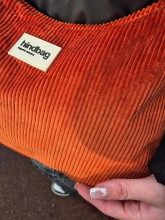 Sac bandoulière Hindbag Rosa velours brique disponible chez Evasion Dieppe